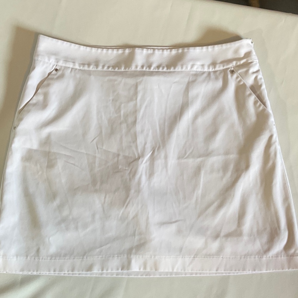 White Women's A-Line Skirt - Classic Casual